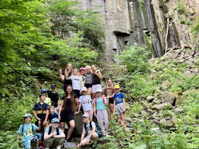 Od Vaňovského vodopádu na Větruši